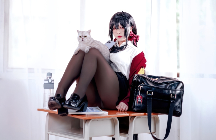 Coser半半子结婚是真的吗？婚后生活与COS事业的坚持插图1