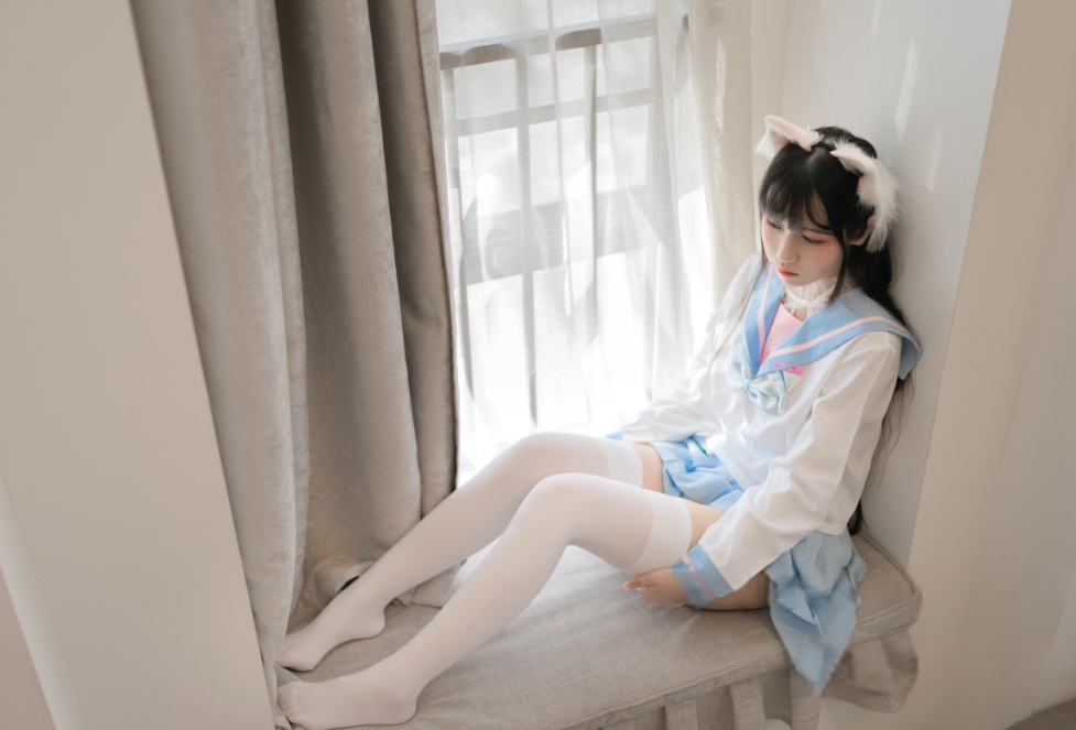 不呆猫黑历史揭秘：从大胆作品到网络争议，她的Cosplay之路究竟如何插图2