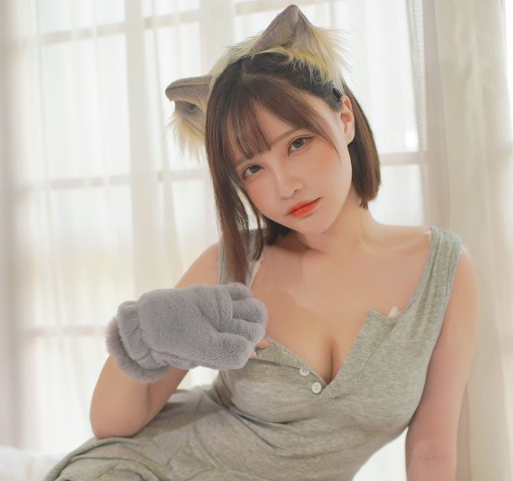 千夜未来的微博、整容传闻与在B站的影响力：揭开她的神秘面纱插图4