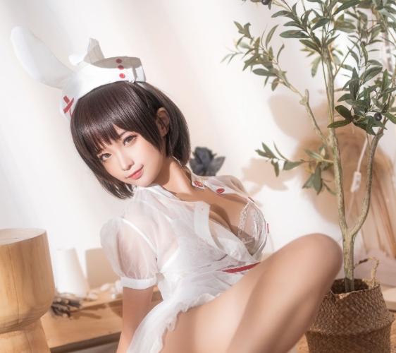 蠢沫沫NO.059《透明护士》:甜美与性感的交织插图3 蠢沫沫NO.059《透明护士》:甜美与性感的交织插图3