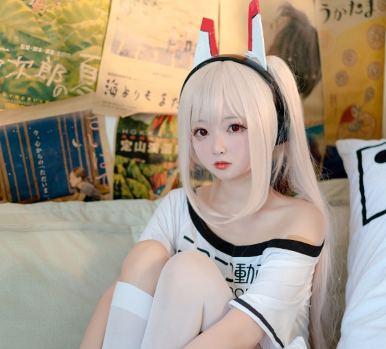 蠢沫沫NO.062《碧蓝航线 绫波》:清新与魅力并存的完美演绎