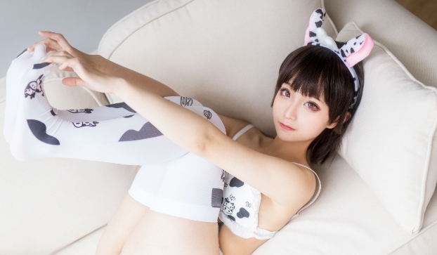 蠢沫沫NO.068《奶牛比基尼》:又一波萌翻的创作插图3 蠢沫沫NO.068《奶牛比基尼》:又一波萌翻的创作插图3