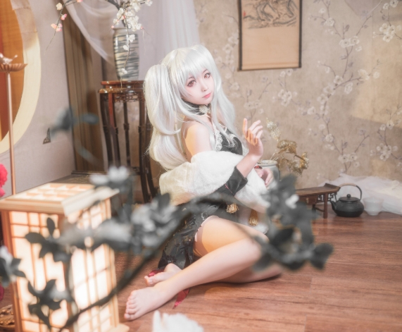 蠢沫沫《旗袍萝莉》:传统与青春的完美融合插图4 蠢沫沫《旗袍萝莉》:传统与青春的完美融合插图4