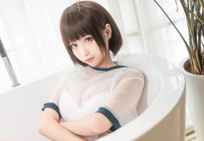 蠢沫沫 《透明体操服》：一场精致的视觉盛宴插图3