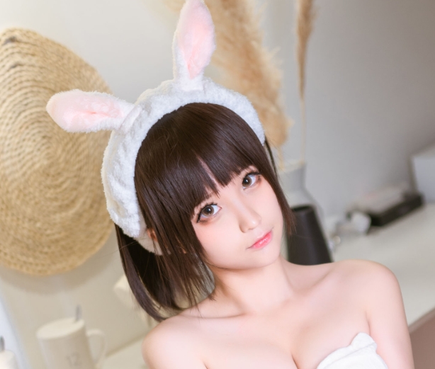 蠢沫沫《蝴蝶结内衣》：打造纯真与诱惑的完美平衡插图3