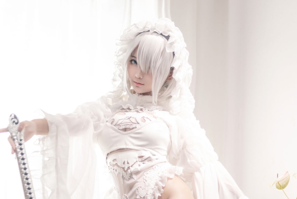 蠢沫沫《尼尔纪元 白花嫁》：极致优雅与神秘的完美融合插图3