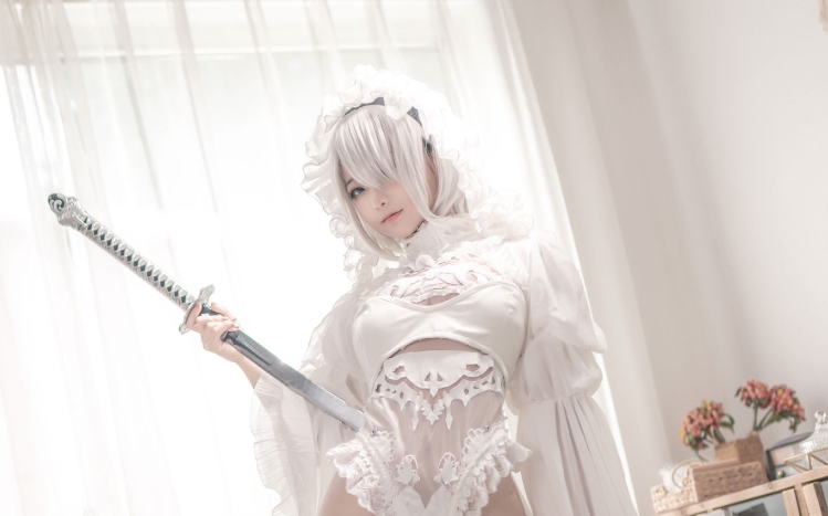 蠢沫沫《尼尔纪元 白花嫁》：极致优雅与神秘的完美融合插图4