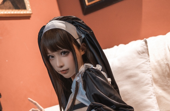 神秘与纯真的交融——蠢沫沫《仆-修女》的独特魅力插图3