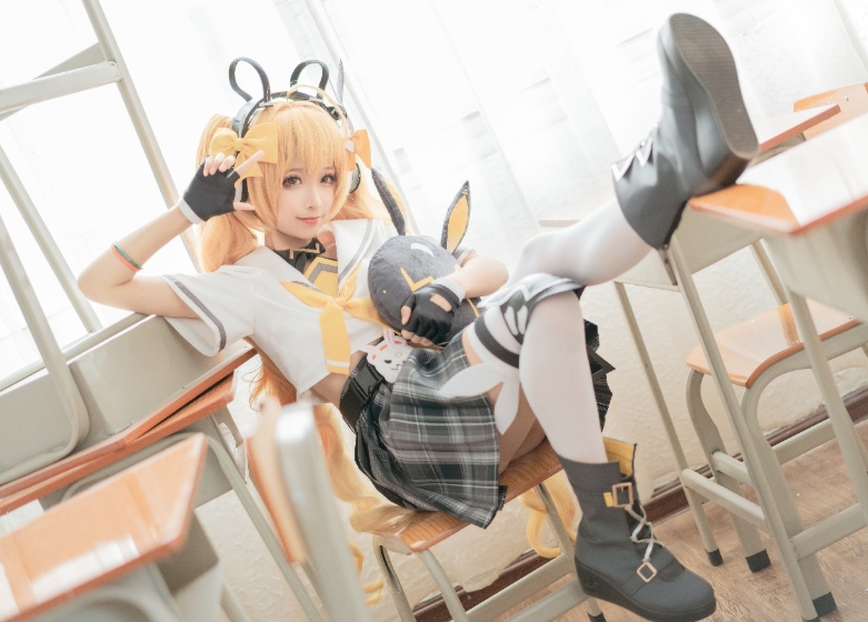 蠢沫沫最新Cos作品《安琪拉·时之奇旅》高清写真曝光！甜美双马尾×奇幻学院风插图