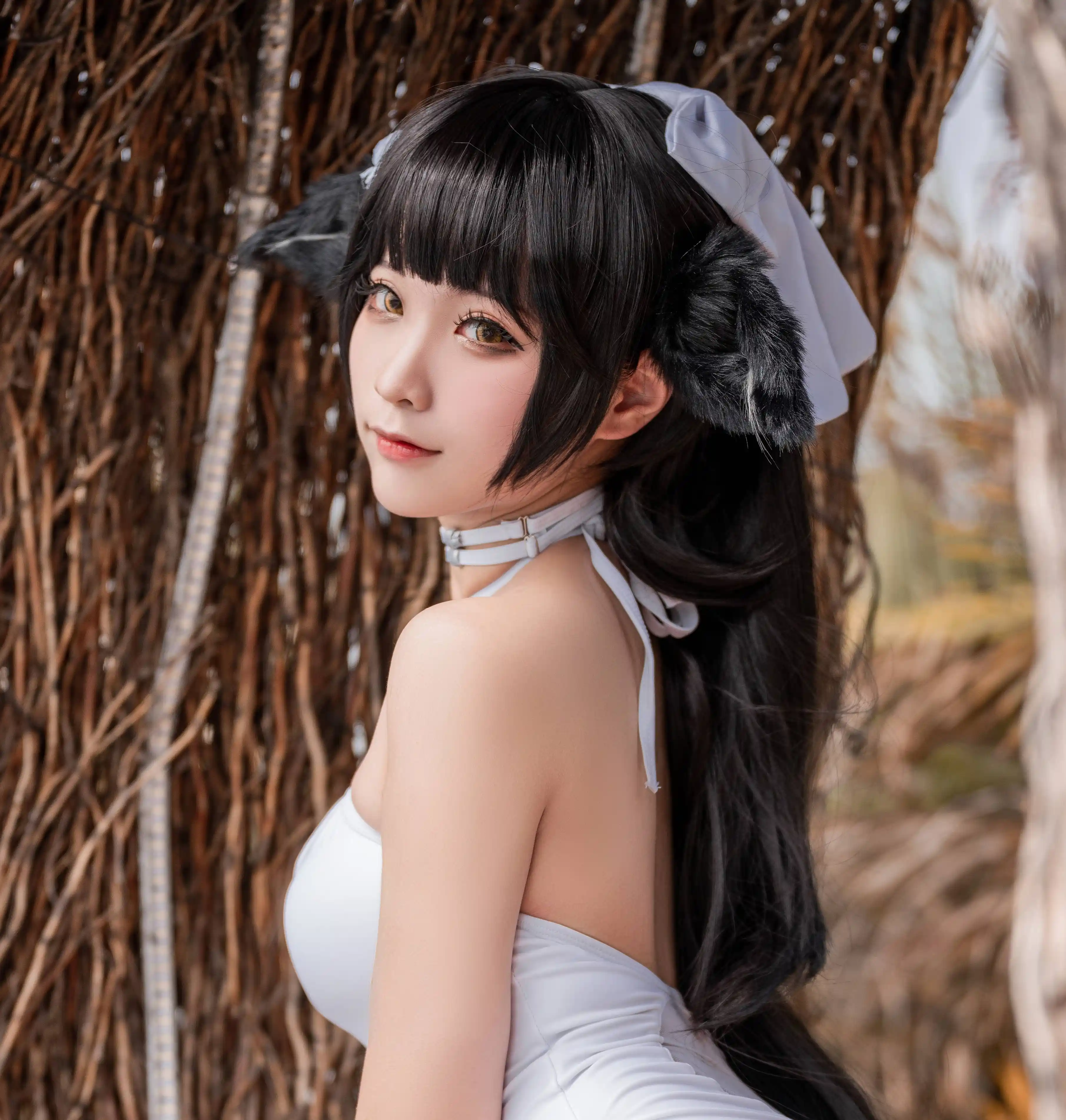 兄弟们坐稳了！沫沫版高雄（獒）泳装来袭，这波“犬系御姐”谁顶得住？插图