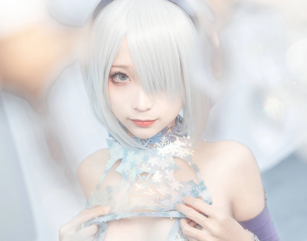 蠢沫沫《尼尔》2B冰雪写真赏析:冷色调下的机械浪漫,这波神仙颜值我先冲了!插图1 蠢沫沫《尼尔》2B冰雪写真赏析:冷色调下的机械浪漫,这波神仙颜值我先冲了!插图1